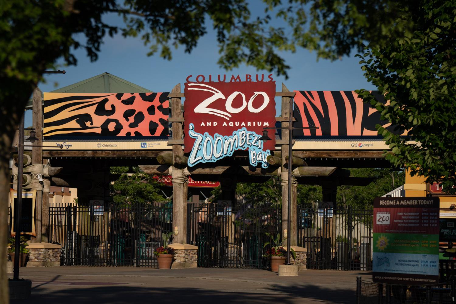 zoo entrance