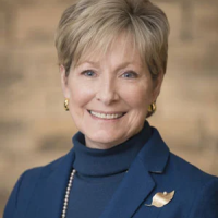 picture of smiling woman